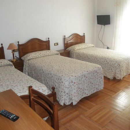 Hostal Los Andes Madrid Room photo