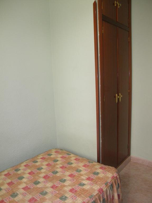 Hostal Los Andes Madrid Exterior photo