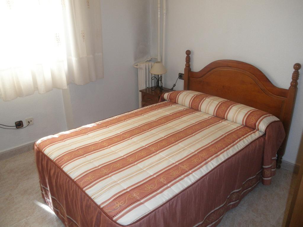 Hostal Los Andes Madrid Room photo